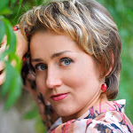 '.get_the_author_meta('display_name').'